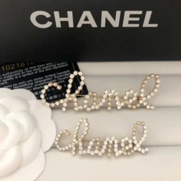 BROOCHES - Picture 7 of 16